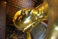 Bangkok Wat Pho liegender Buddha