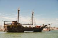 1229 3 11 20221129 Houmt Souk Piratenschiff