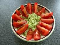 Avocado Dip Tomaten