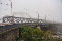 Mannheim Rheinbrücke im Nebel