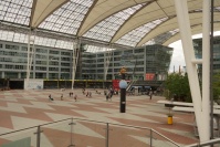  Flughafen MUC Marktplatz