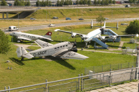  Besucherpark historische Flugzeuge