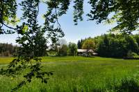 Weg Obertraubing Bauernhaus